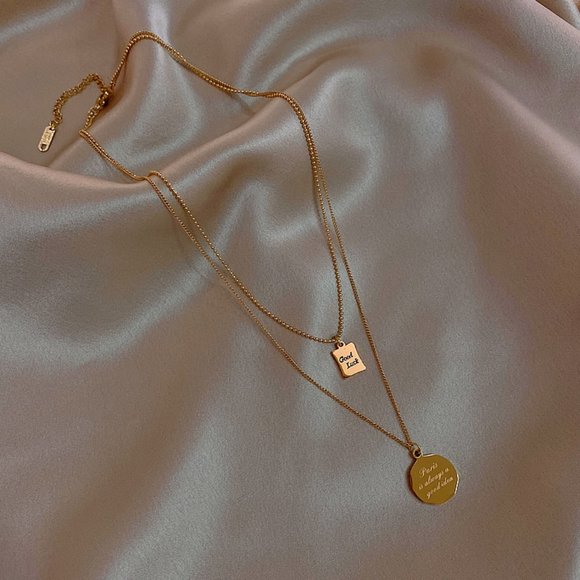 GOLICC Premium Pendant Necklace - Picture 3 of 11